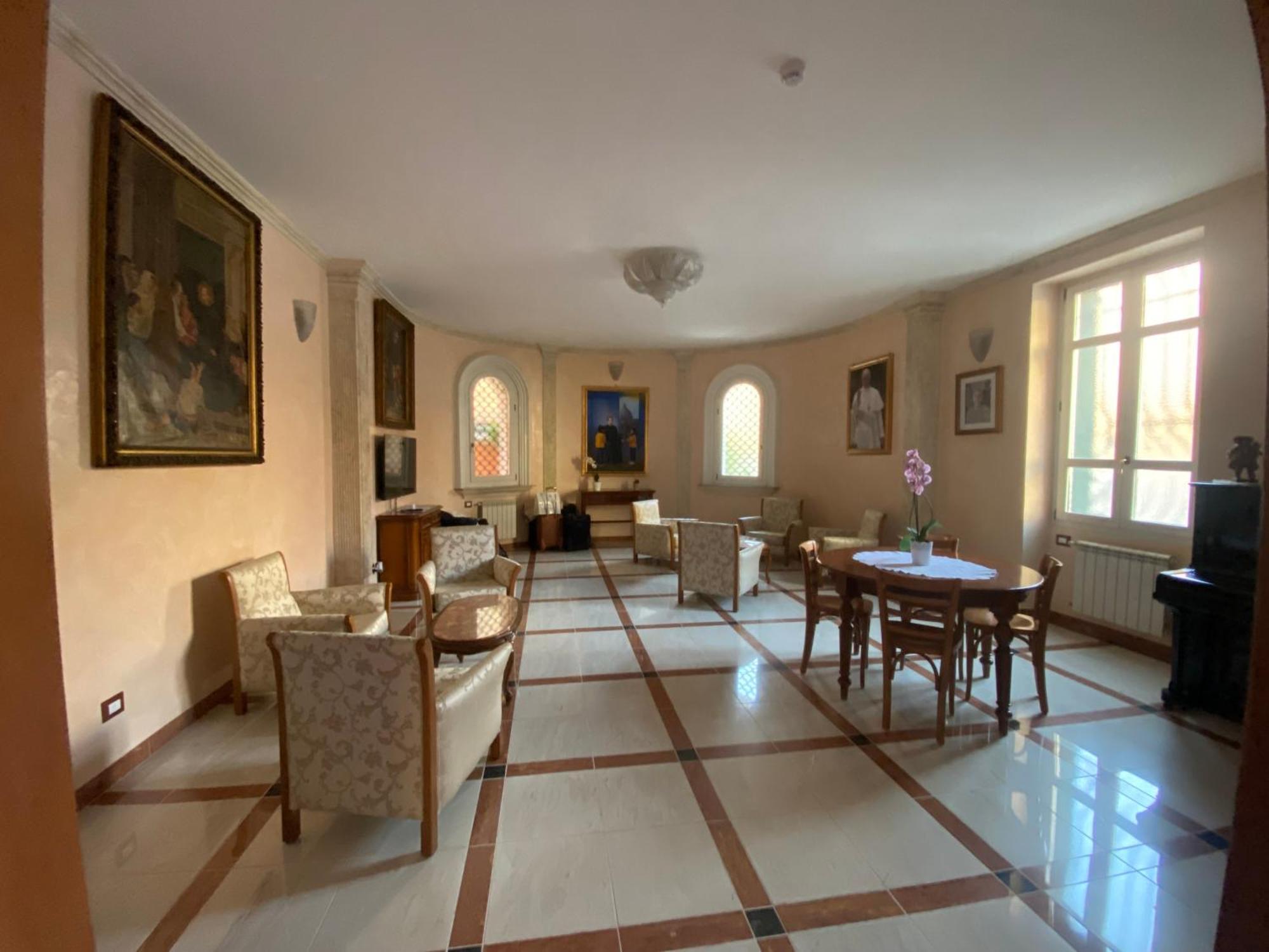 Casa Per Ferie Suore Salesiane Dei Sacri Cuori Bed & Breakfast Roma