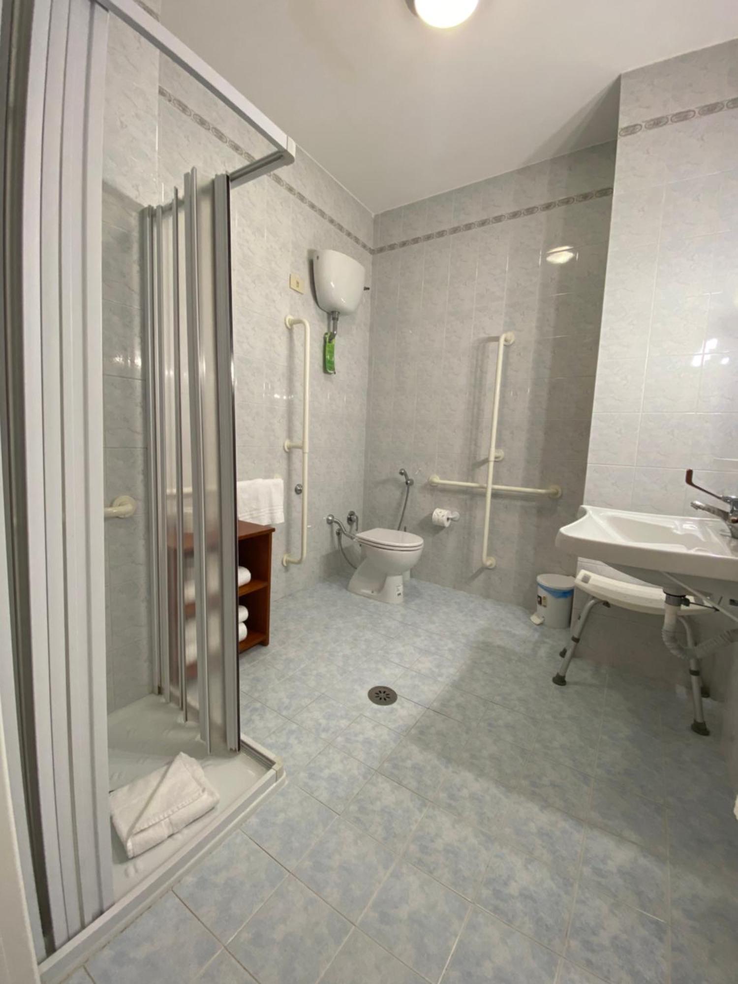 Bed & Breakfast Casa Per Ferie Suore Salesiane Dei Sacri Cuori