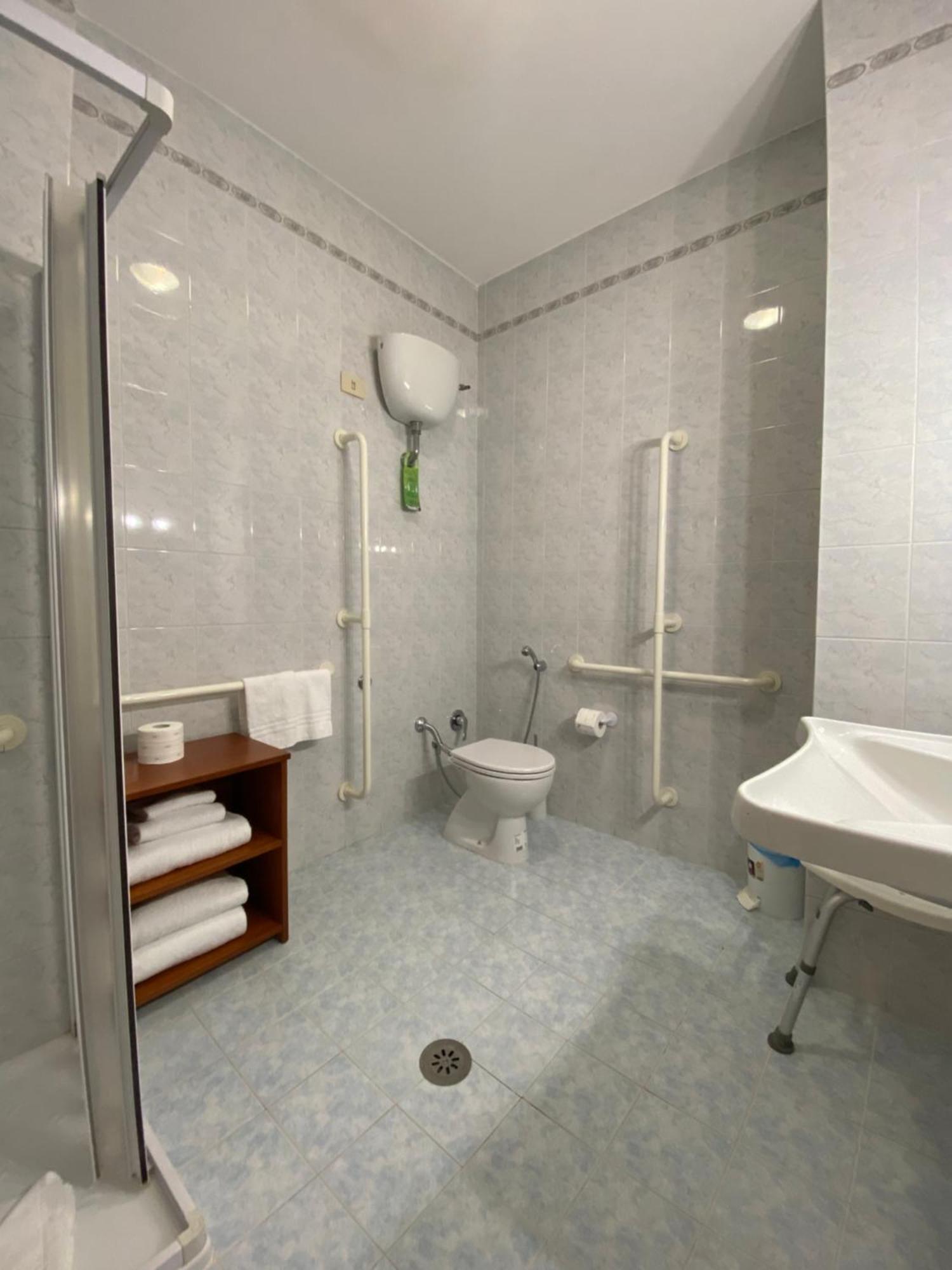 Bed & Breakfast Casa Per Ferie Suore Salesiane Dei Sacri Cuori *