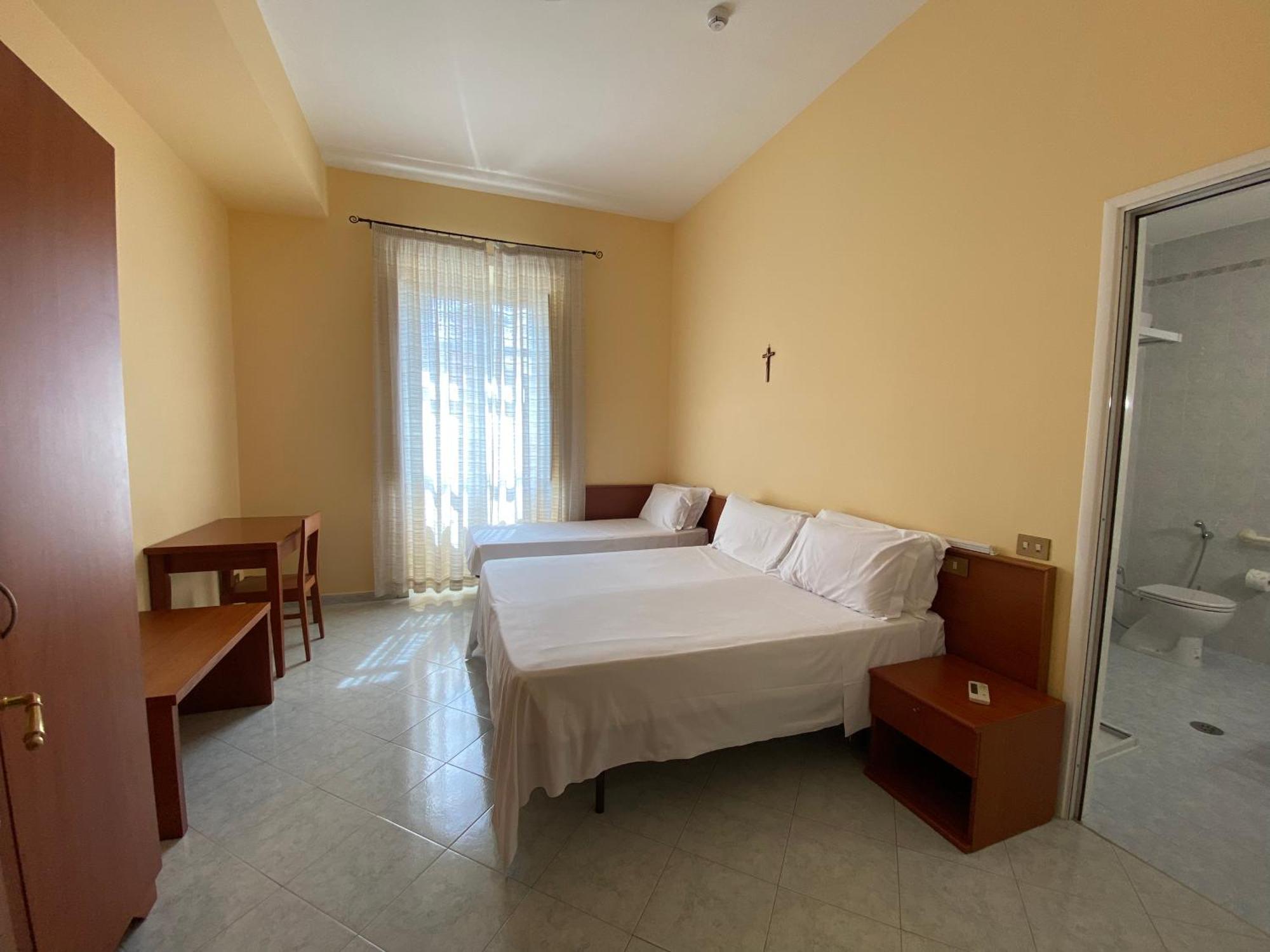 Casa Per Ferie Suore Salesiane Dei Sacri Cuori Bed & Breakfast Roma