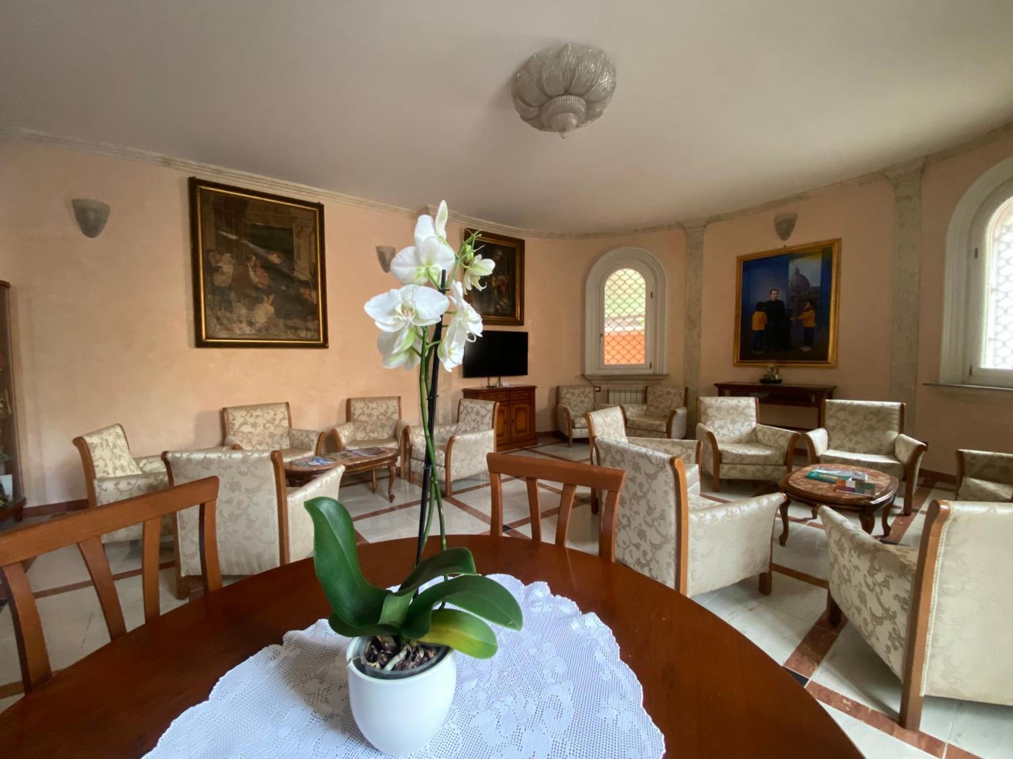 Casa Per Ferie Suore Salesiane Dei Sacri Cuori Bed & Breakfast Roma