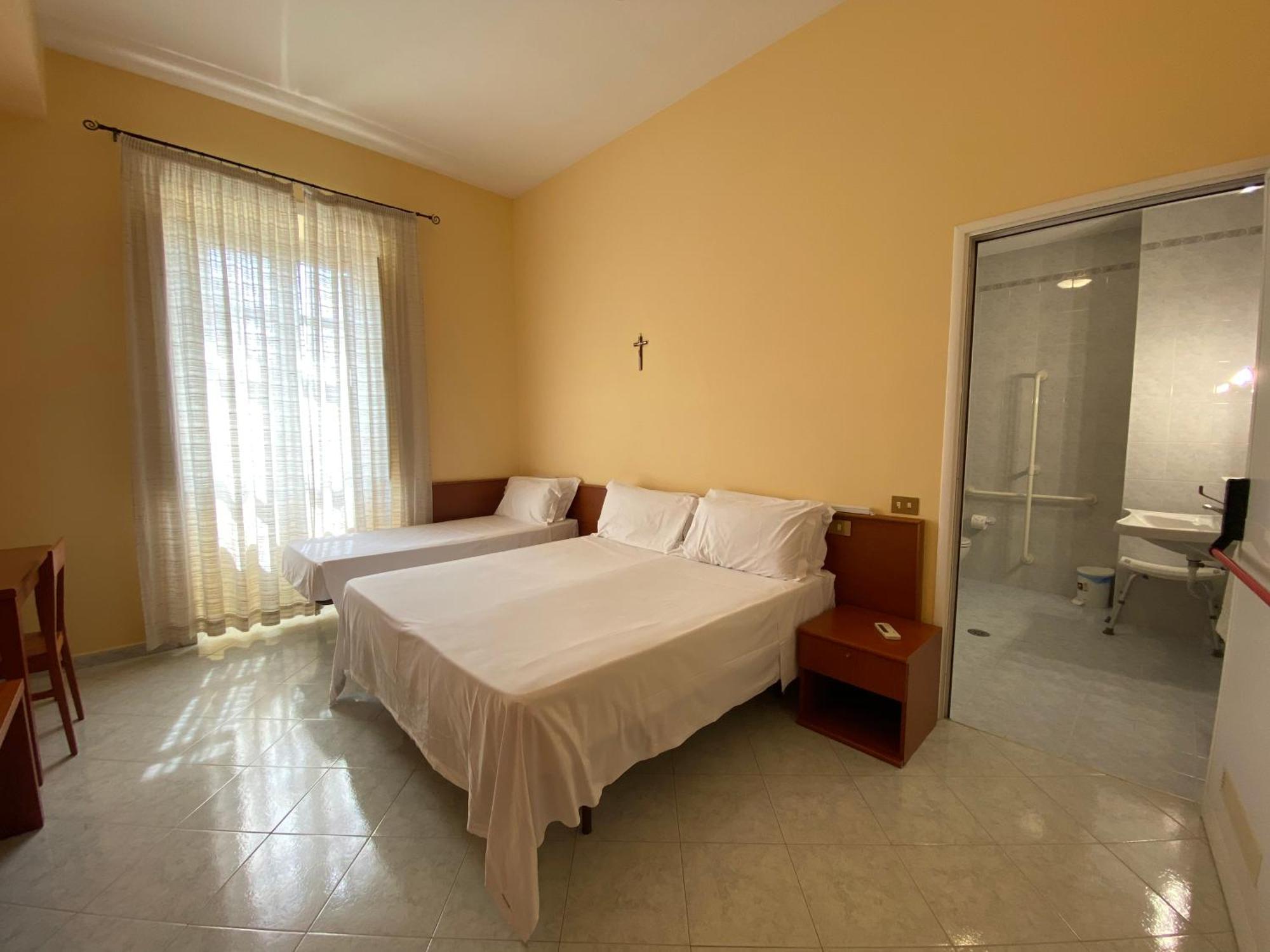 Casa Per Ferie Suore Salesiane Dei Sacri Cuori Bed & Breakfast