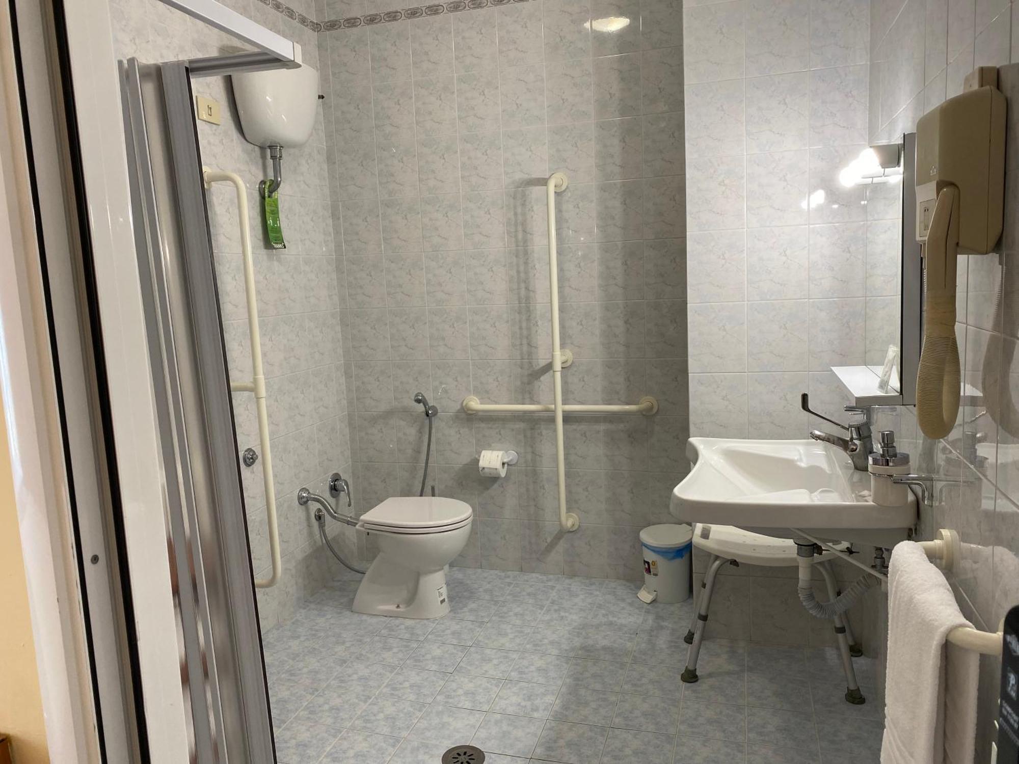 Bed & Breakfast Casa Per Ferie Suore Salesiane Dei Sacri Cuori